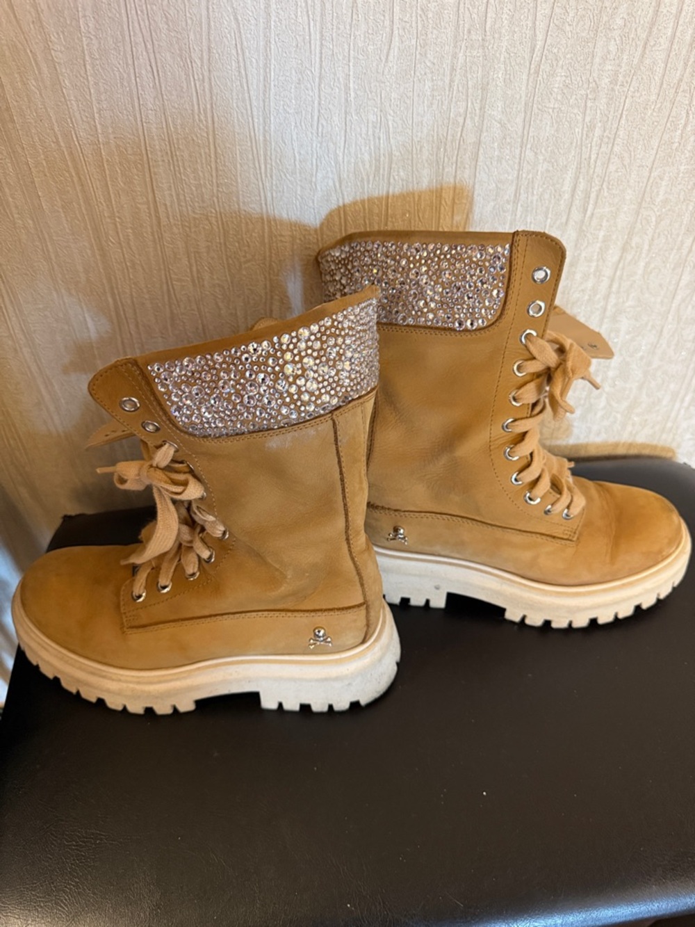 Girls philipp plein  Tan Lace-Up Rhinestone Collar Combat Boots size 34